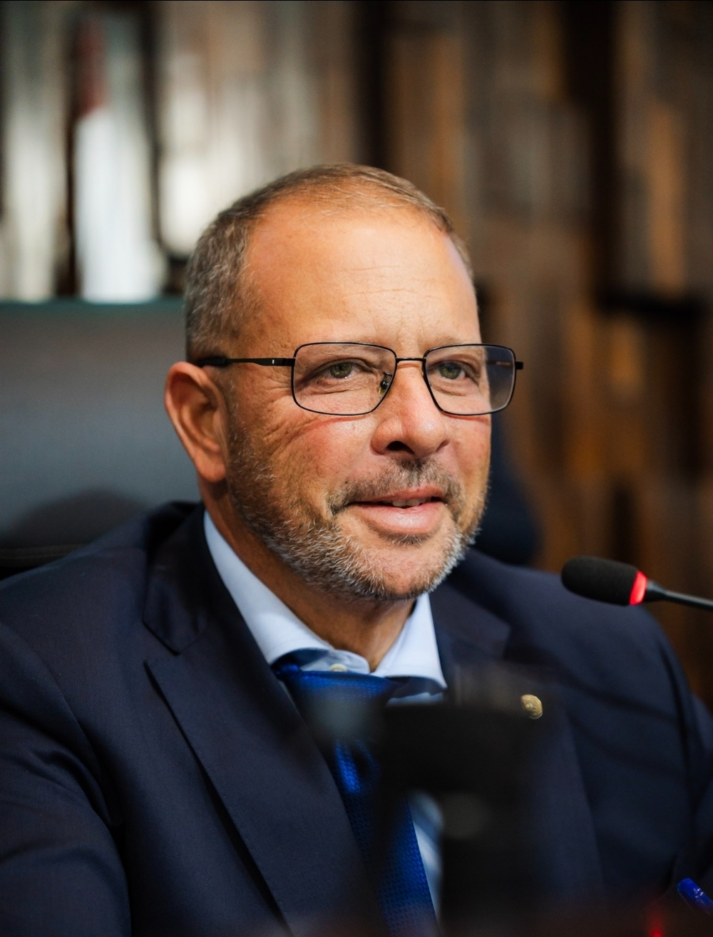 Deputado Guilherme Delaroli assegura mais segurança para os profissionais da saúde  