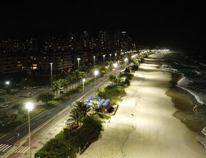 Luzes a toda-prova: RioLuz turbina manutenção e segurança na orla para o verão