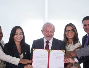 Lula mira evangélicos e apoio do centrão às portas de 2026 – 23/12/2025 – Política