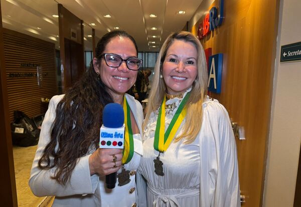 Viviane Fernandes recebe homenagem da ABRASCI por três décadas de dedicação ao turismo fluminense