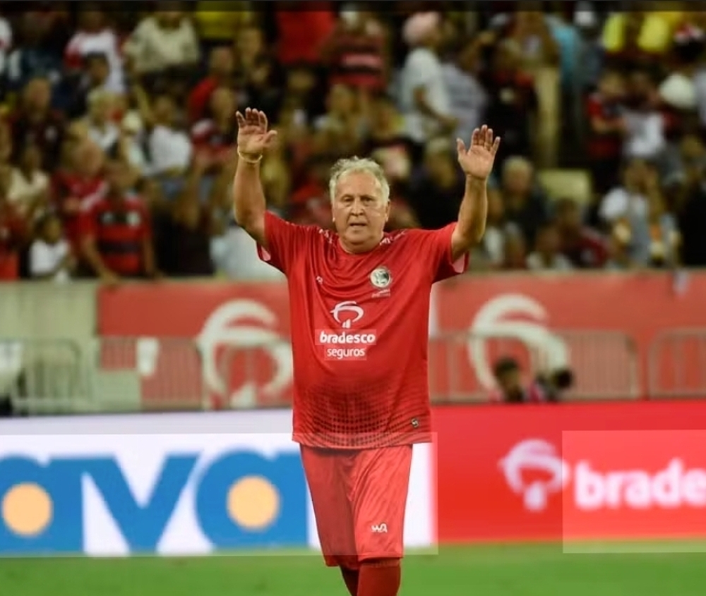 Zico fecha escalação de Jogo das Estrelas com campeões de Flamengo e Corinthians, Romário e astro de Portugal