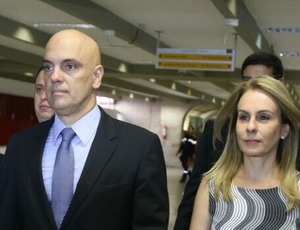 Banco Master: PGR arquiva pedido para investigar Moraes e esposa