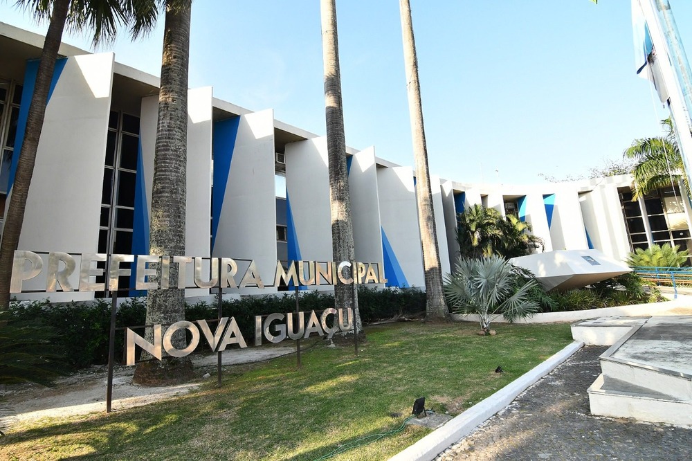 Prefeitura de Nova Iguaçu paga dezembro hoje( 30); folha soma R$ 63 milhões para 11.819 servidores ativos, 3.865 aposentados e 993 pensionistas