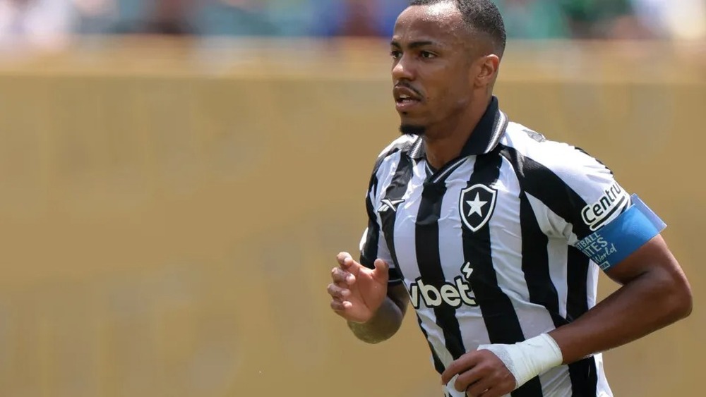 Palmeiras mira campeões para reformar setor que foi problema em 2025
