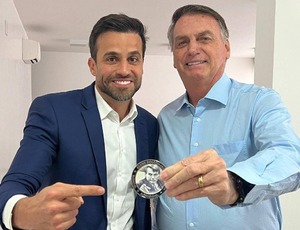 Direita se confundiu com extrema direita, diz historiador 