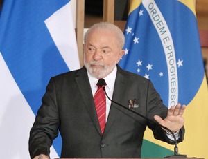 Governo Lula convoca reunião de emergência após ataques de Trump à Venezuela