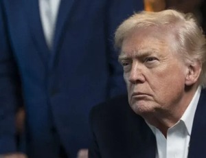 Donald Trump confessa o saque, ameaça Colômbia e México e chama de política