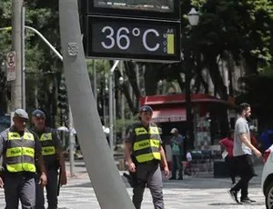 Prefeitura do Rio mantém abertas 1.285 vagas de emprego neste início de 2026