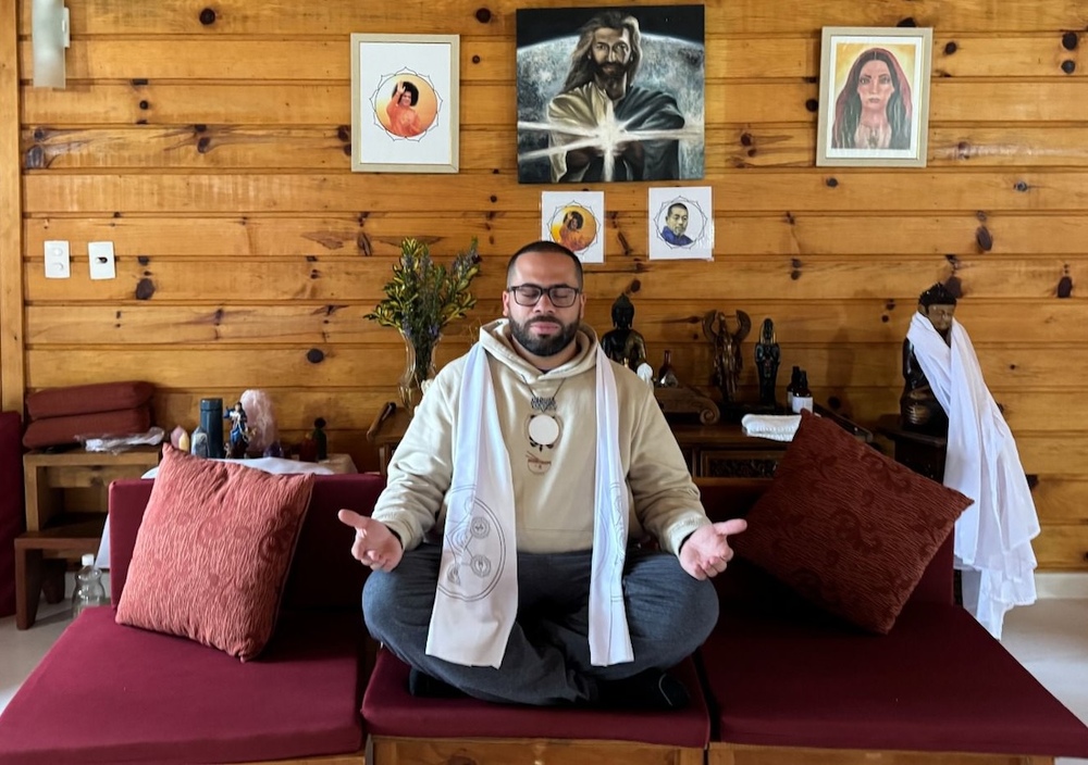 Desperte sua Cura Multidimensional: Formação em Reiki Unificado Sanathana Sai em São Paulo