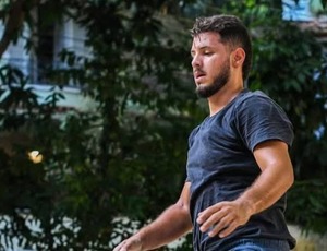 Cultura do Movimento ganha espaço no Rio de Janeiro com atuação de Lucas Dummer