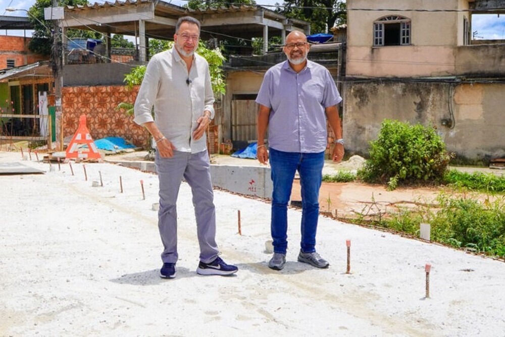 Se tem café com canela, tem obras com Canella 