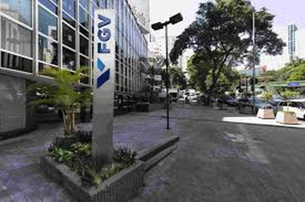 Paes enfrenta inquérito por desapropriar supermercado para projeto da FGV