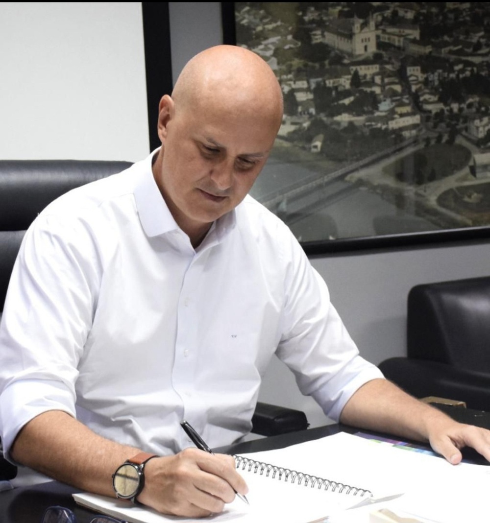 Tande Vieira anuncia obra histórica de drenagem e pavimentação no Jardim Aliança II