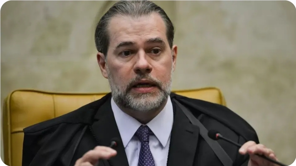 PERGUNTAS SEM RESPOSTAS Decisões do ministro do STF geram polêmica