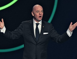 Infantino recebeu mais de R$ 30 milhões da Fifa em 2024 – 16/01/2026 – Esporte