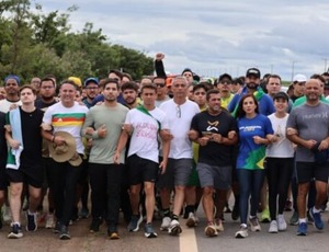 'Se não tem pão, que comam brioche' Sem projeto Nacional os Girondinos Tupiniquins inventam marcha sem sentido. Saiba quem já se uniu a Nikolas na Caminhada para tirar foto e lacrar no instagram