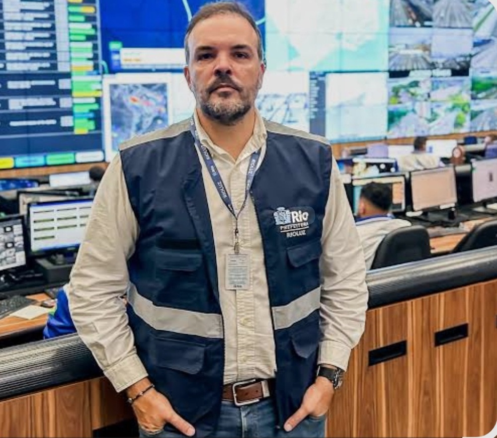 Sob a gestão de Raphael Thompson, a RioLuz transforma a iluminação pública em protagonista do Carnaval do Rio