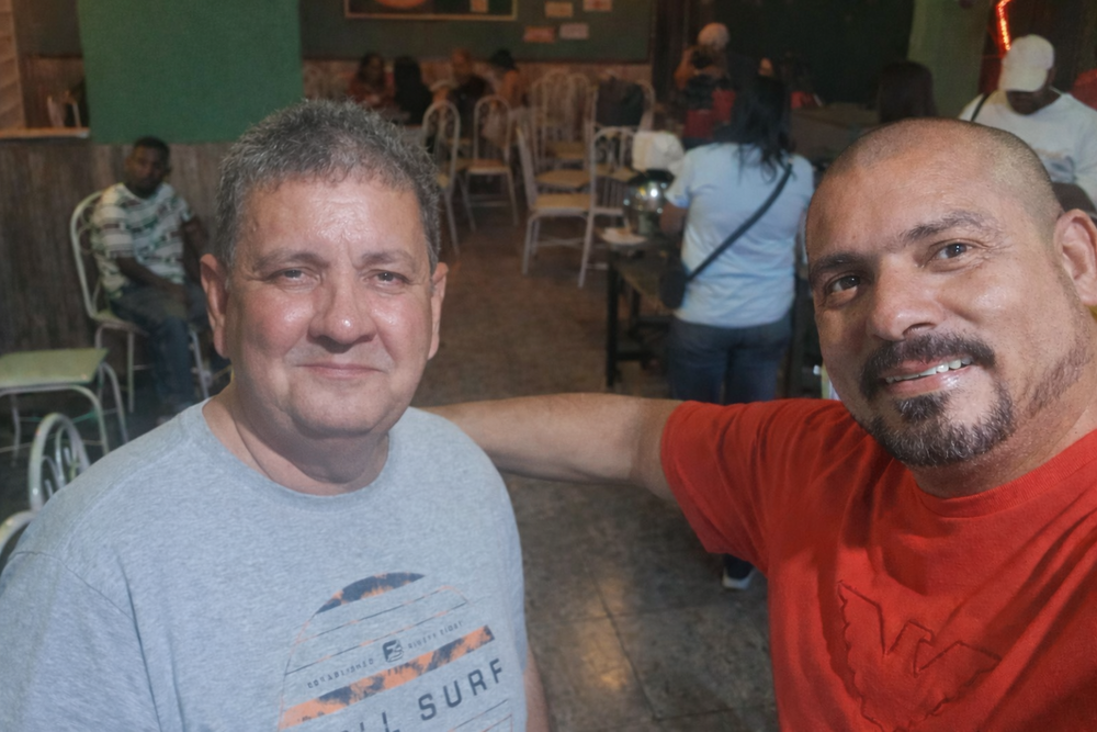 Antônio Líger e Vinício Boi investem na reforma do Campo Sintético Dedé da Portela e transformam a área de lazer do Metrópole