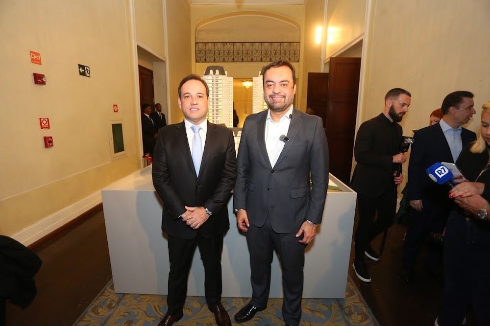 Ex-prefeito de Miguel Pereira, André Português ganha projeção nacional e pode emergir como alternativa no estado para 2026