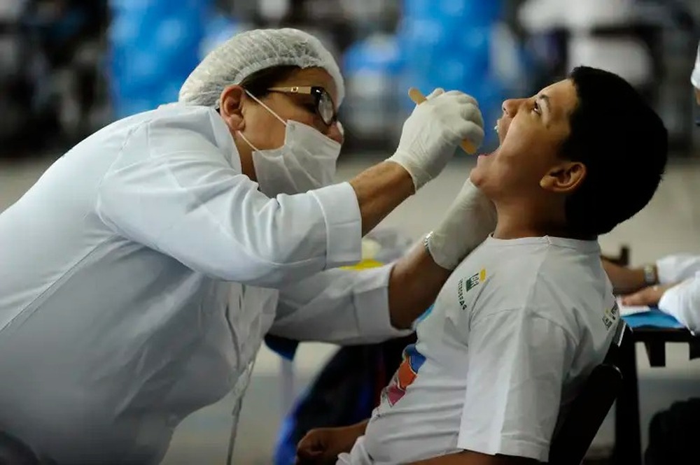 Governo deve entregar mais 400 unidades odontológicas móveis