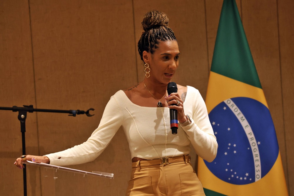 Portais negros se queixam de falta de diálogo com pasta 
