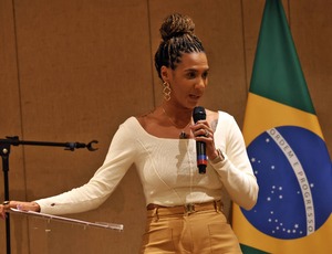 Portais negros se queixam de falta de diálogo com pasta 
