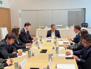Prefeito Rodrigo Neves realiza reuniões com diretorias mundiais da ENEL e da TIM