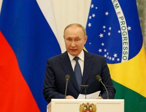 Brasil recebe aviões russos para 1º encontro em mais de uma década
