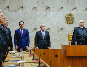 Lula reafirma compromisso das instituições brasileiras com a Constituição