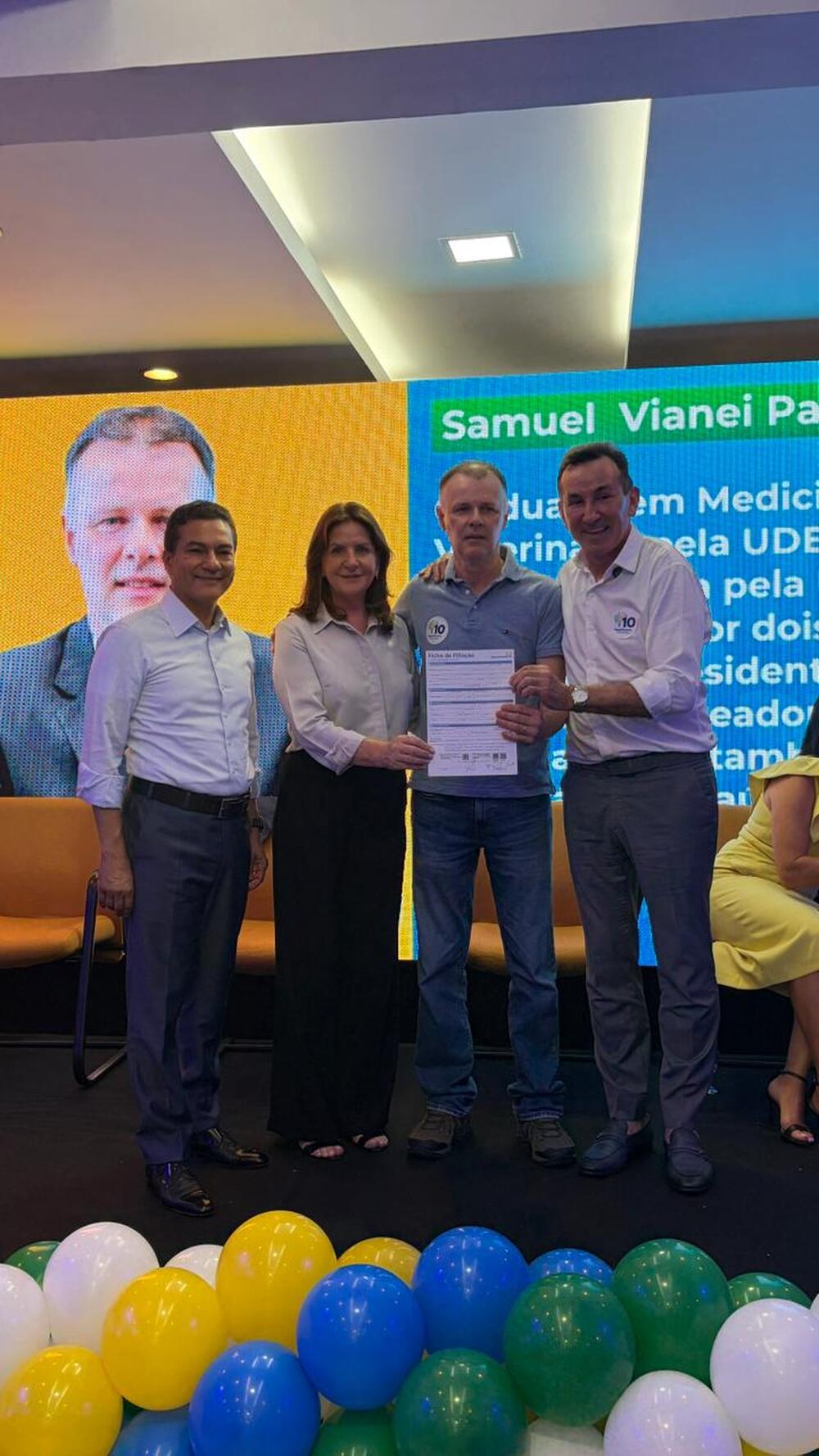 Republicanos filia Carmen Zanotto e amplia quadro de lideranças em Santa Catarina