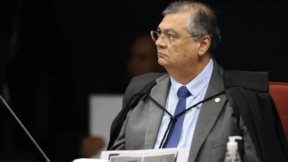 Dino marca julgamento que pode permitir punição de torturadores da ditadura