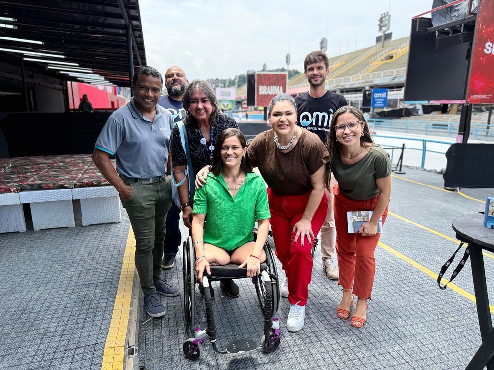 Bia Pacheco e Juliana Lopes visitam o Camarote King para alinhar parceria com Carol Basílio