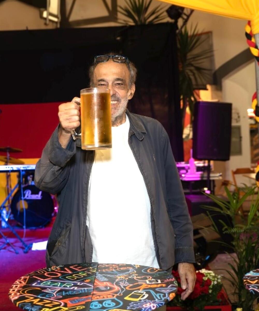 Competição de Chopp no Barra World promete R$ 3.000 ao campeão da velocidade