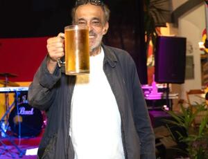 Competição de Chopp no Barra World promete R$ 3.000 ao campeão da velocidade