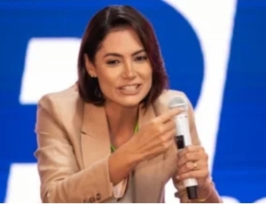 Michelle perde direito a auxílio-reclusão, pois tem salário de R$ 46 mil do PL e benefício é só para famílias pobres
