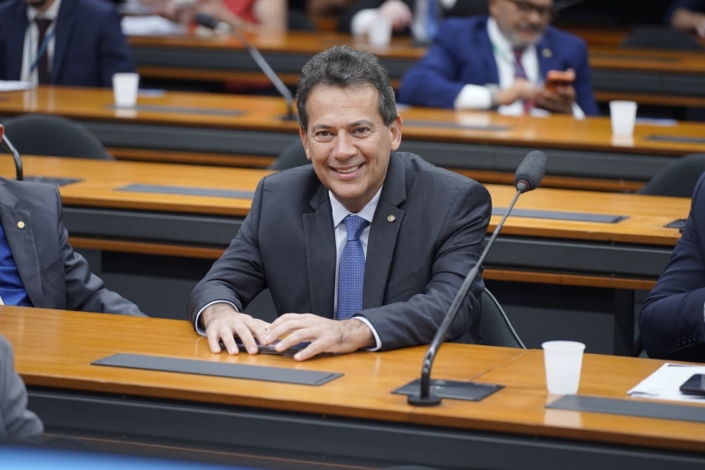 Ricardo Abrão apresenta projeto que cria o Dia Nacional do Atleta Idoso e amplia políticas para envelhecimento ativo.