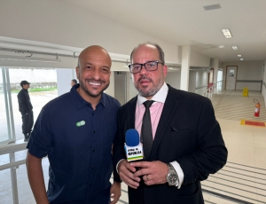 Felipe Michel resgata 111 idosos de asilos clandestinos e transforma vida de idosos no  Rio de Janeiro