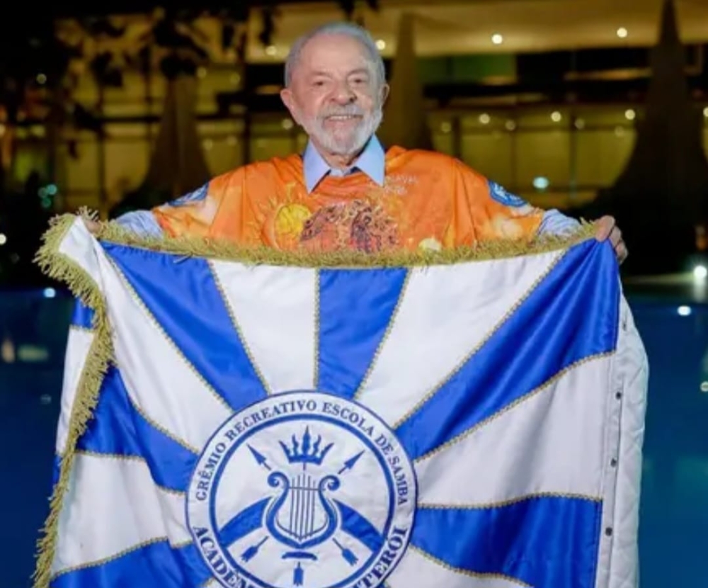 Justiça barra ações contra samba sobre Lula e mantém carnaval no campo da cultura