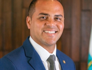 Deputado Felipinho Ravis propõe linha direta de Nova Iguaçu para Ipanema