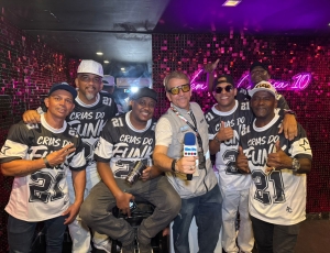Os Crias do Funk agitam Camarote Camisa 10 com clássicos do funk raiz: 'Rap da Felicidade não pode faltar'