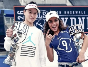 Rayssa Leal vence primeira etapa do circuito mundial de skate