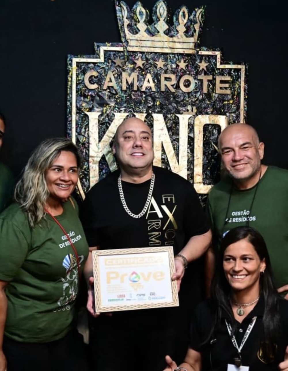 Inclusão, emoção e celebração marcam os últimos dias de folia no Camarote King