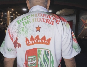 Acadêmicos do Grande Rio vive clima de emoção antes do desfile com homenagem de Tatiane Feiticeira ao Presidente de Honra