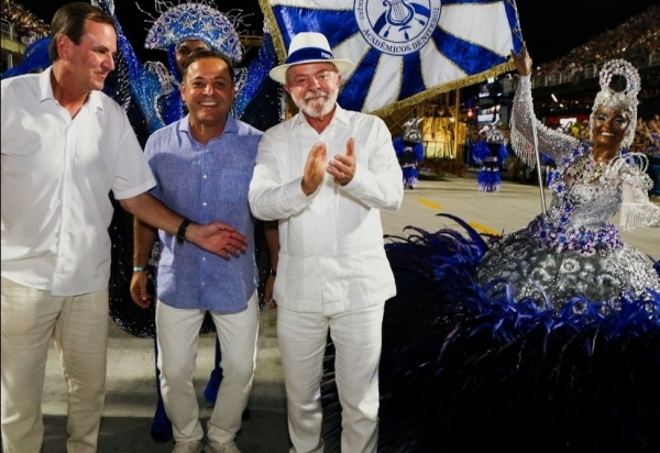 Uma Agremiação em Defesa da Liberdade de Expressão