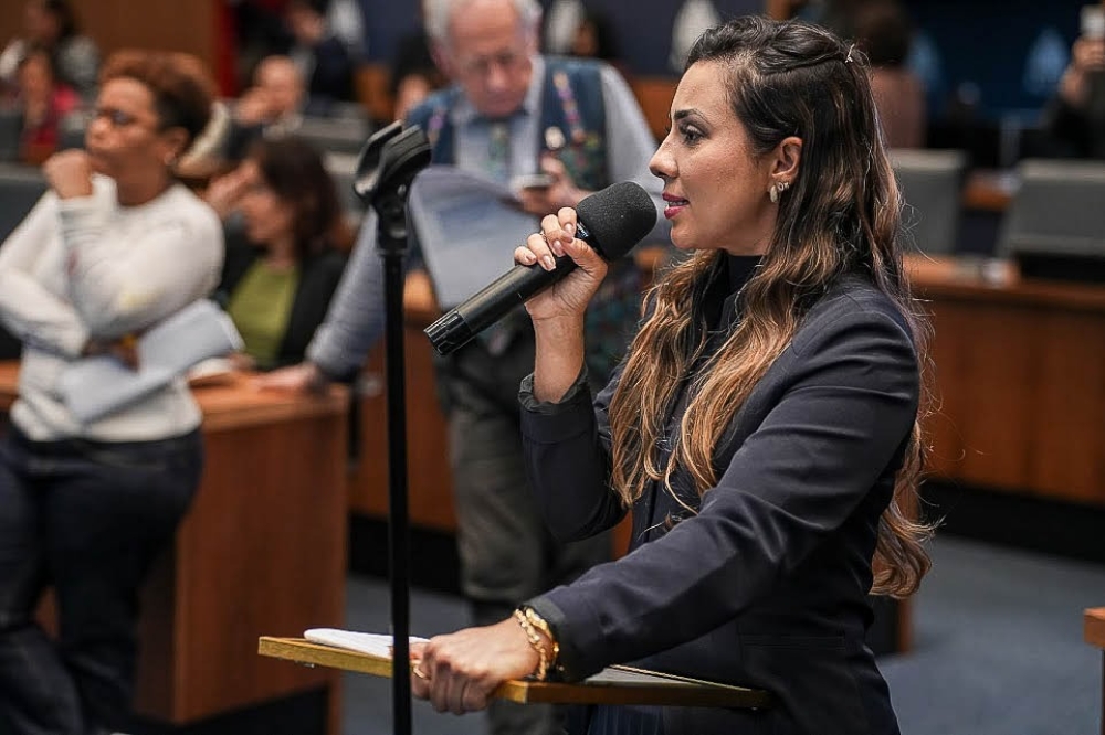 Deputada Estadual Giselle Monteiro propõe Semana Estadual de Combate à Violência Digital contra a Mulher no RJ