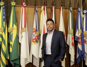 Empresário Allan Caramaschi é homenageado na Câmara Municipal de São Paulo como destaque de 2025