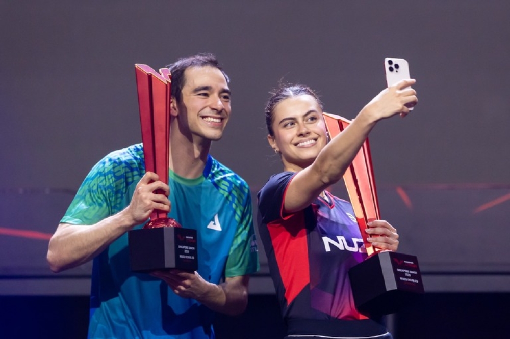 Tênis de mesa: Calderano e Bruna Takahashi conquistam o Smash de Singapura
