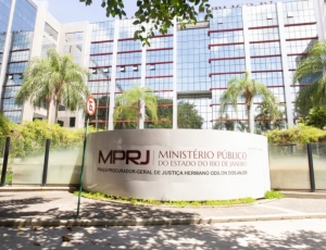 Gratificações fazem 90% dos salários no MPRJ superarem R$ 100 mil
