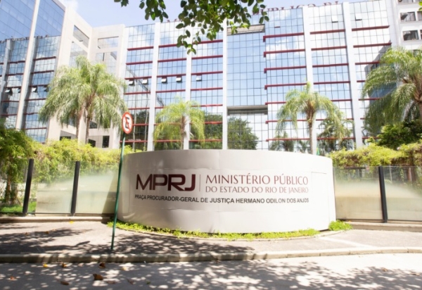 Gratificações fazem 90% dos salários no MPRJ superarem R$ 100 mil