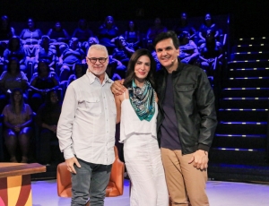 Tadeu Aguiar e Sara Sarres falam sobre o musical Diana - a princesa do povo, no arena dos saberes, nesta quinta (5)